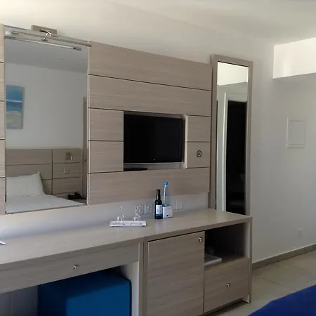 Limanaki & Hotel Ayia Napa