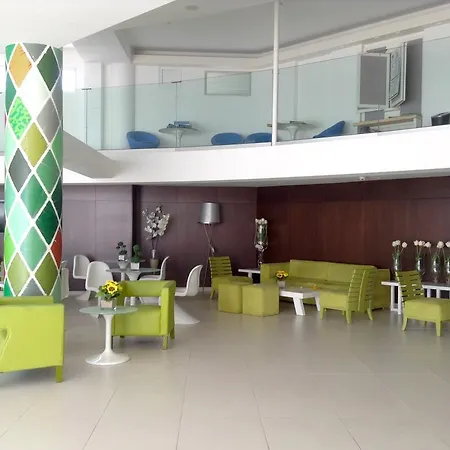 Hotel Limanaki & 4*